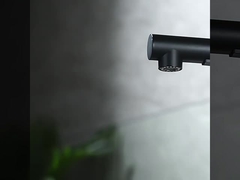 부엌 꼭지를 내리세요